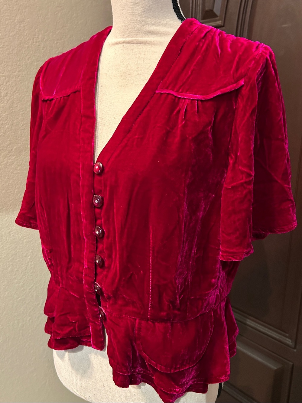 Vintage Raspberry Silk Velvet Top - Picture 7 of 11
